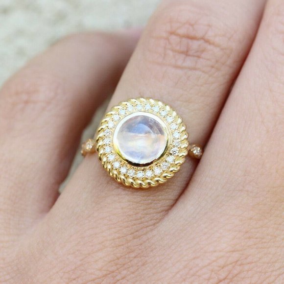 New Elegant 18k Yellow Gold Plated Moonstone Ring